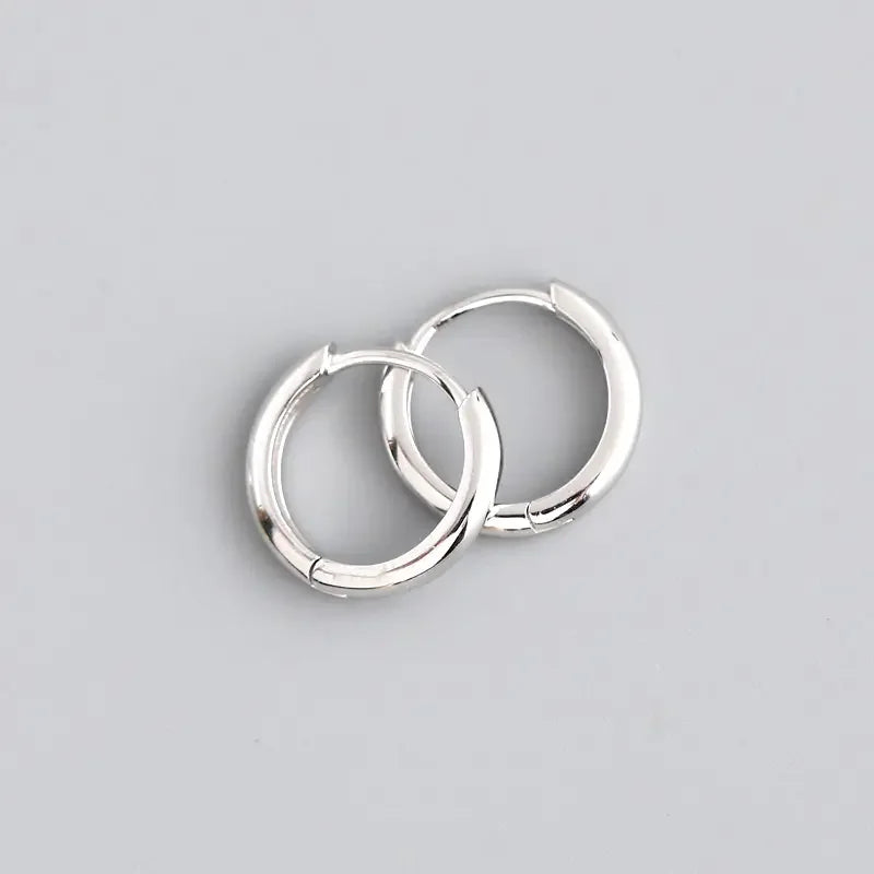 Simple Hoop - Sterling Silver | White Leaf