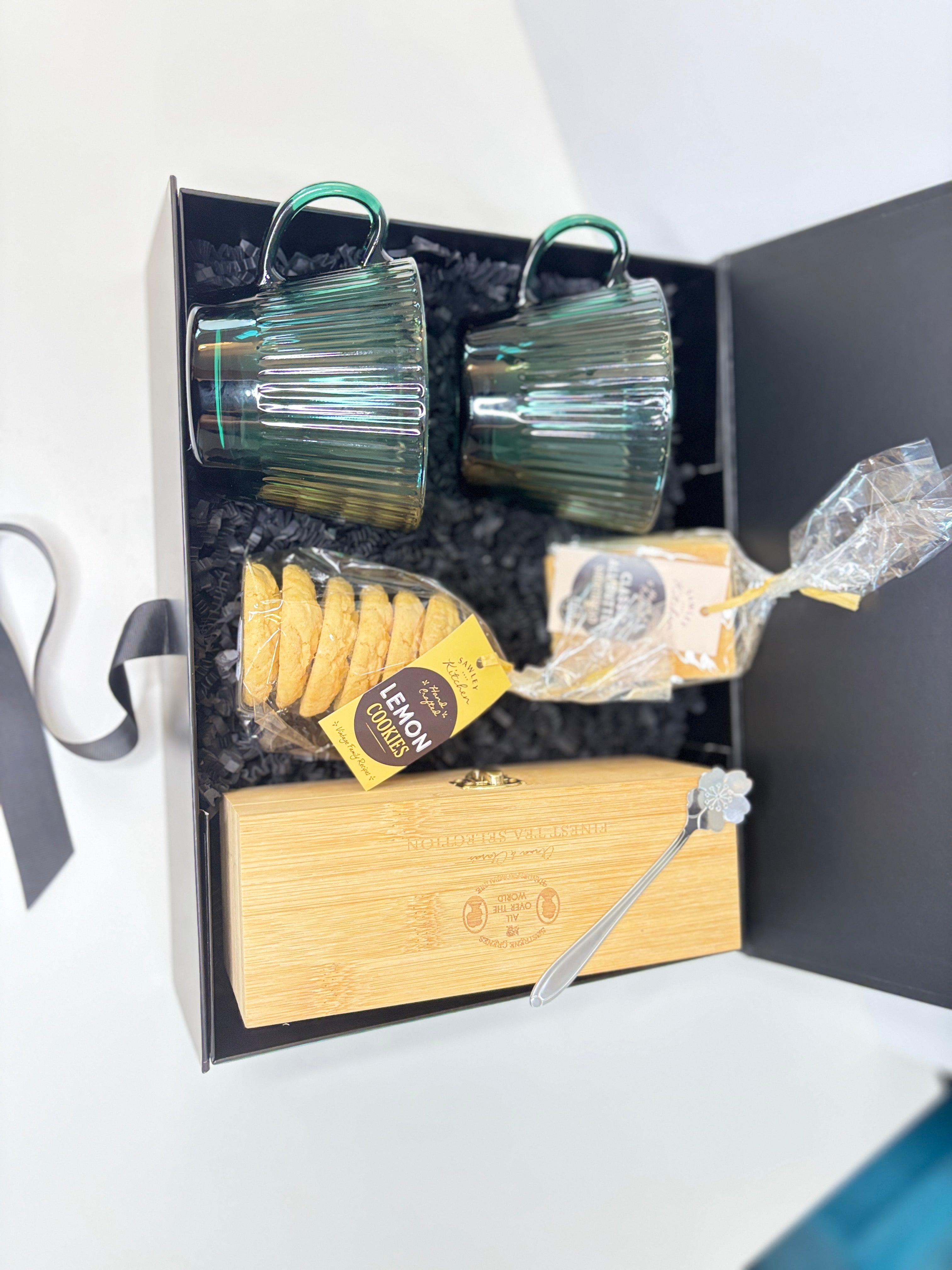 The Tea Lover's Indulgence Box