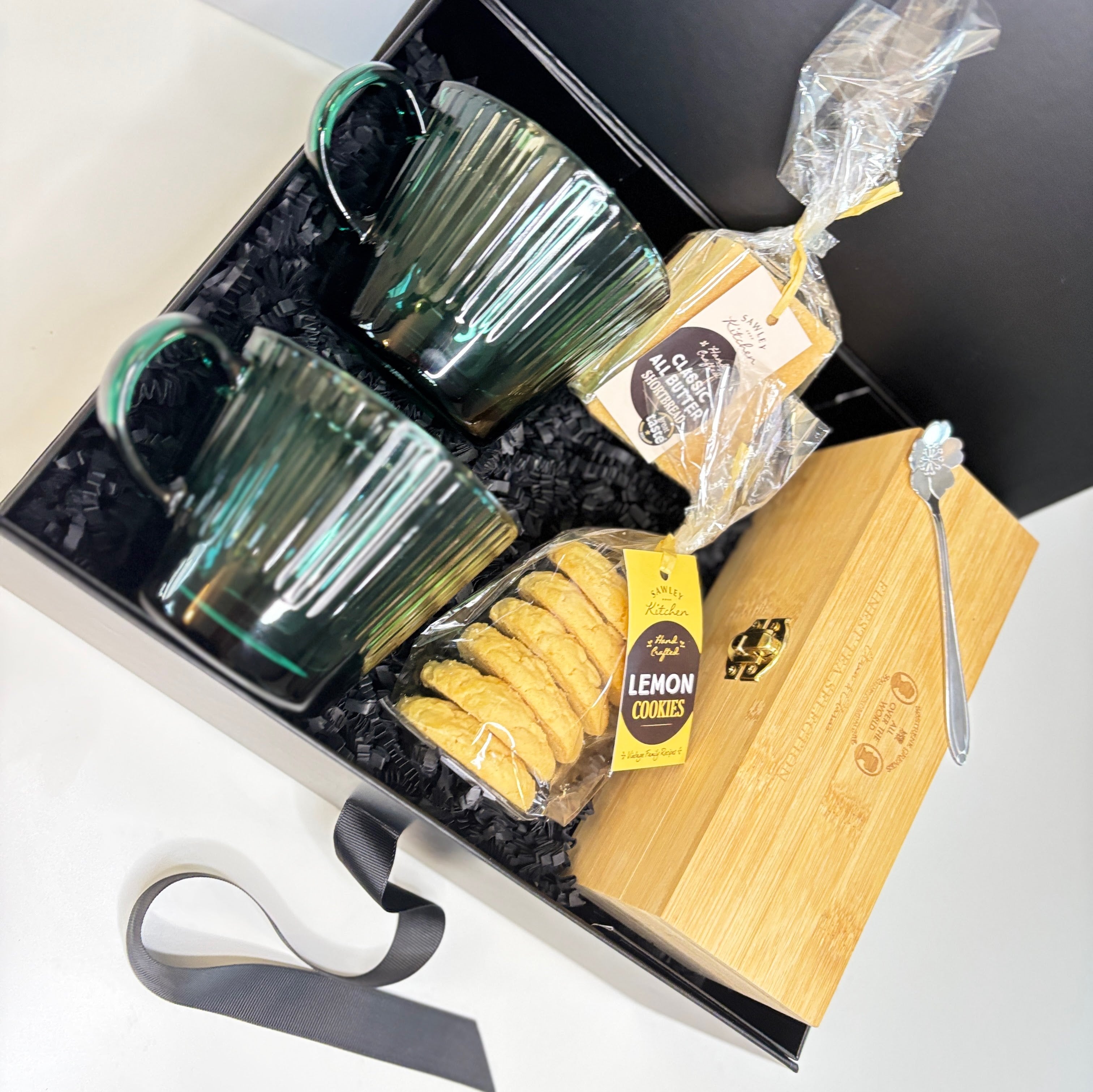 The Tea Lover's Indulgence Box