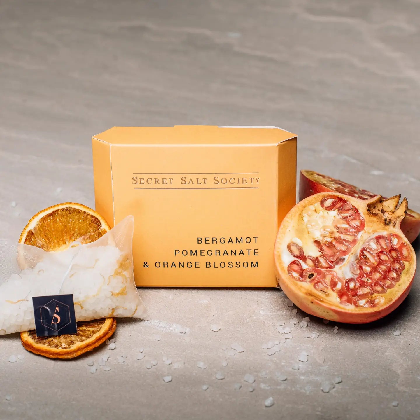Bergamot, Pomegranate & Orange Mineral Bath Infusion | Banks-Lyon Botanical